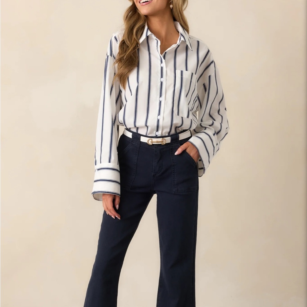Navy & White Oversized Boutique Button-Front Top Large NWT NEW Preppy Classic - Picture 2 of 11